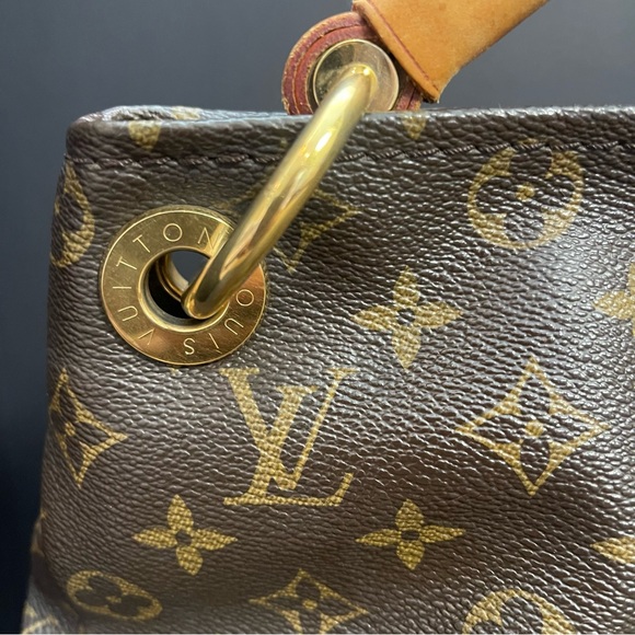 SOLD🚨🚨🚨VGUC Vuitton Artsy Monogram MM - Picture 8 of 16